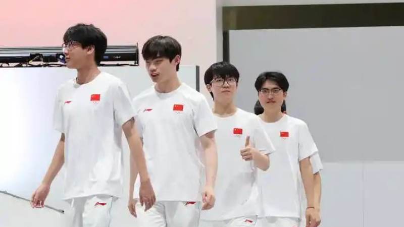 JDG战队首发名单怎么查？首发阵容构成与轮换逻辑解析